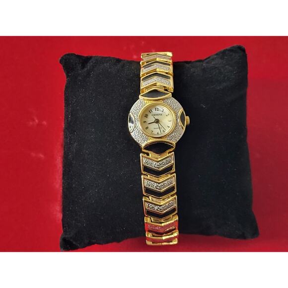 GENEVA Women\'s Quartz Watch Gold Tone w Matching Bracelet In Box NEW BATTERY main image 8